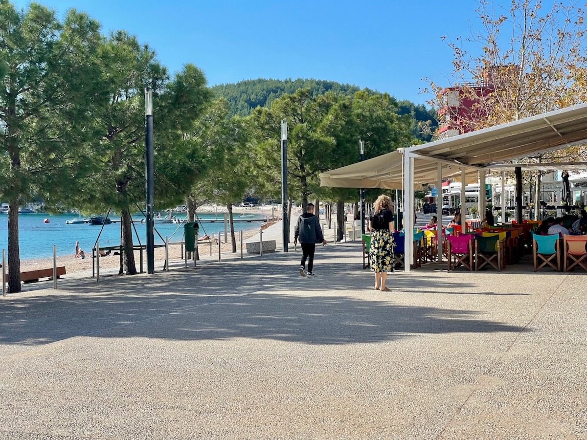 himare-seafront