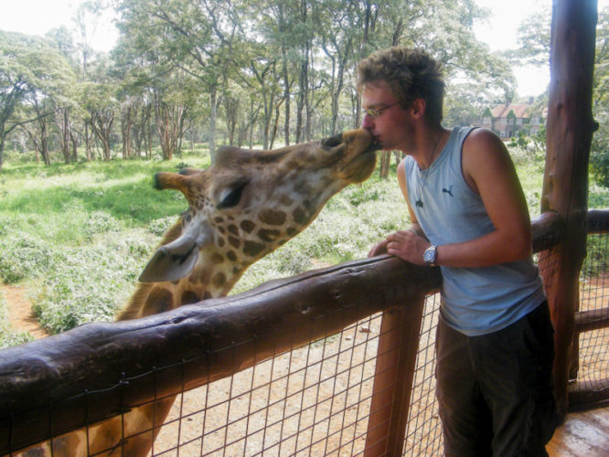 kissed-by-a-giraffe