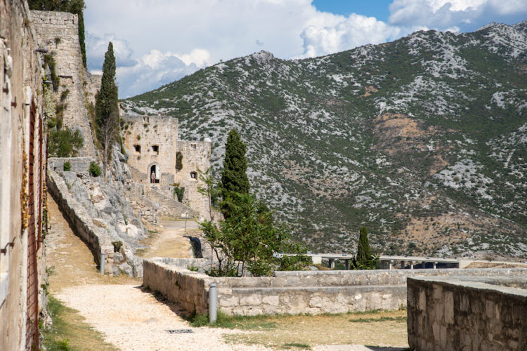 Klis Fortress and surrounding mountains