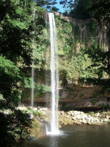 Misol-Ha-waterfall-in-chiapas