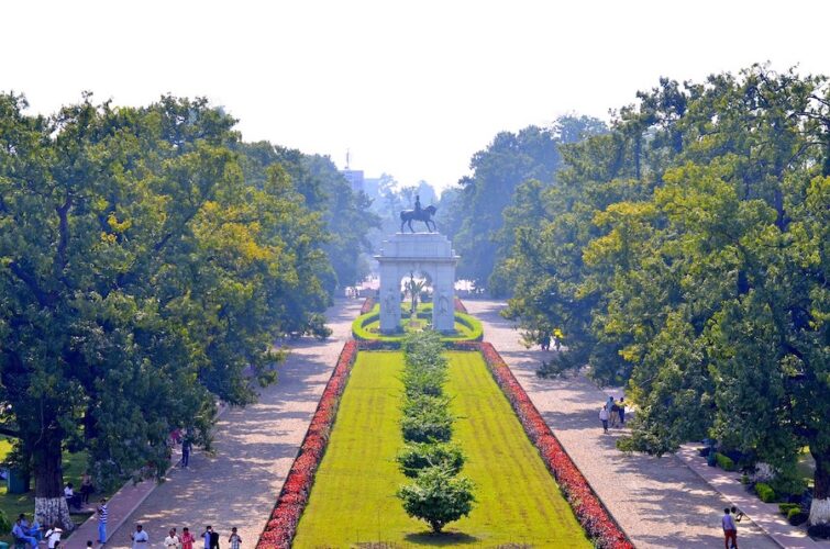 view-of-gardens-from-the-victoria-memorial