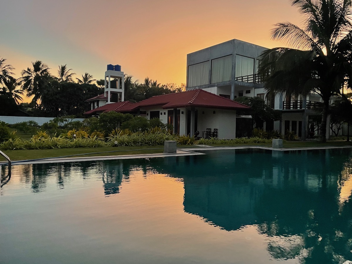 nn-beach-hotel-nilaveli-with-pool-at-sunset