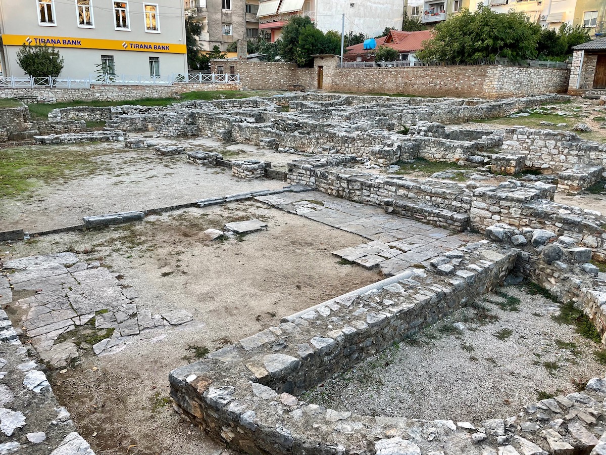 saranda-archeological-ruins-of-synagogue-and-basilica