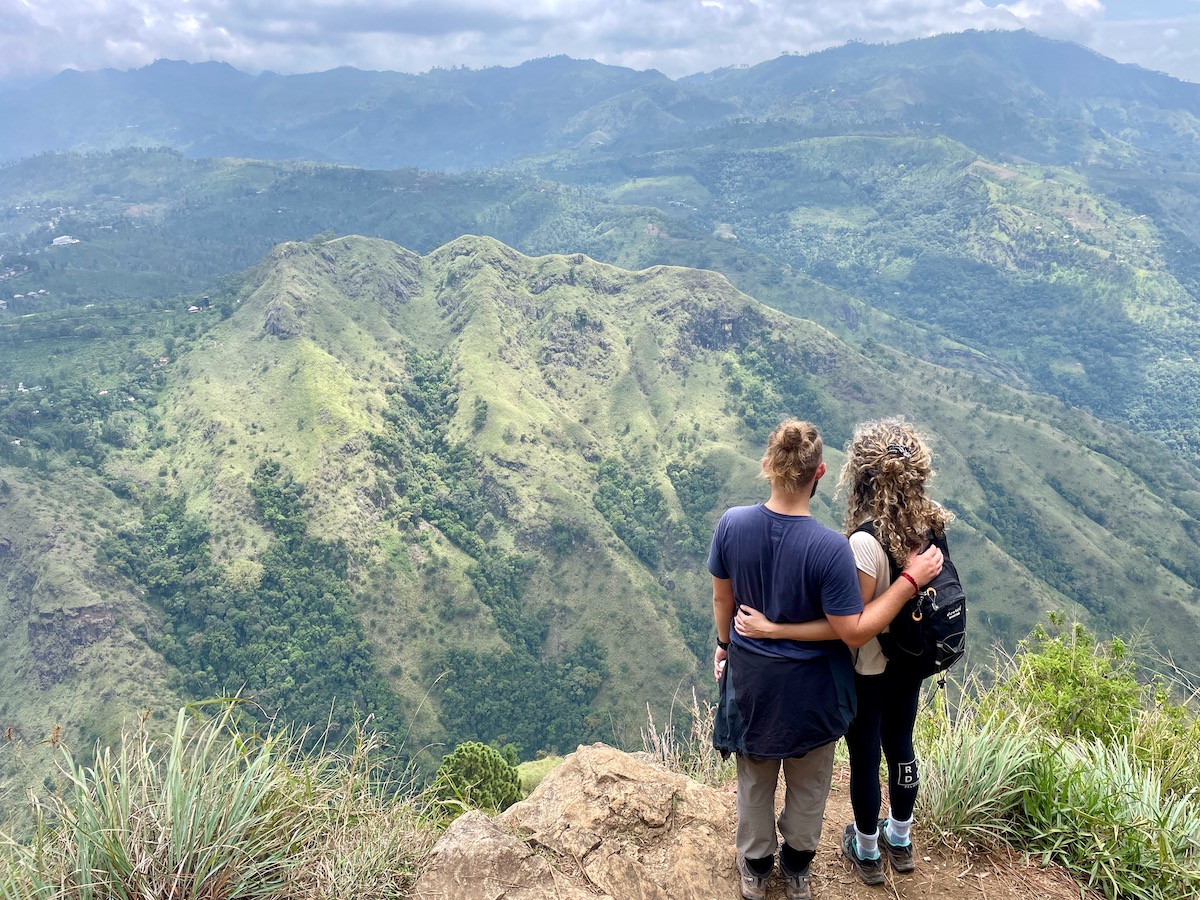 couple-looking-at-the-view-from-ella-peak