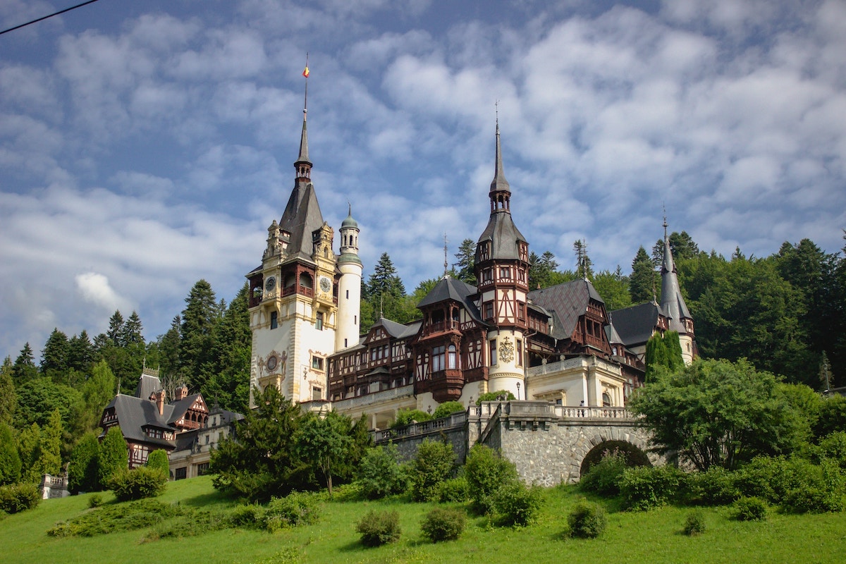peles-castle-in-transylvania-is-a-real-place