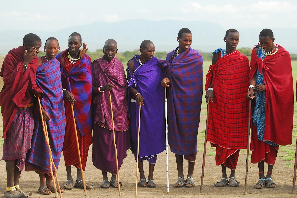 tribespeople wearing traditional clothes in kenya