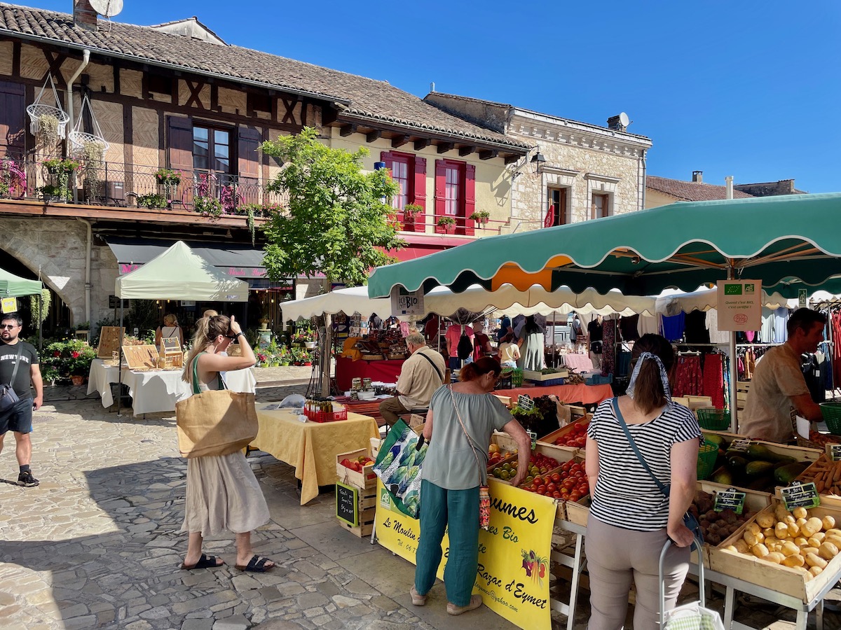 Shopping for fresh produce at the Villereal market
