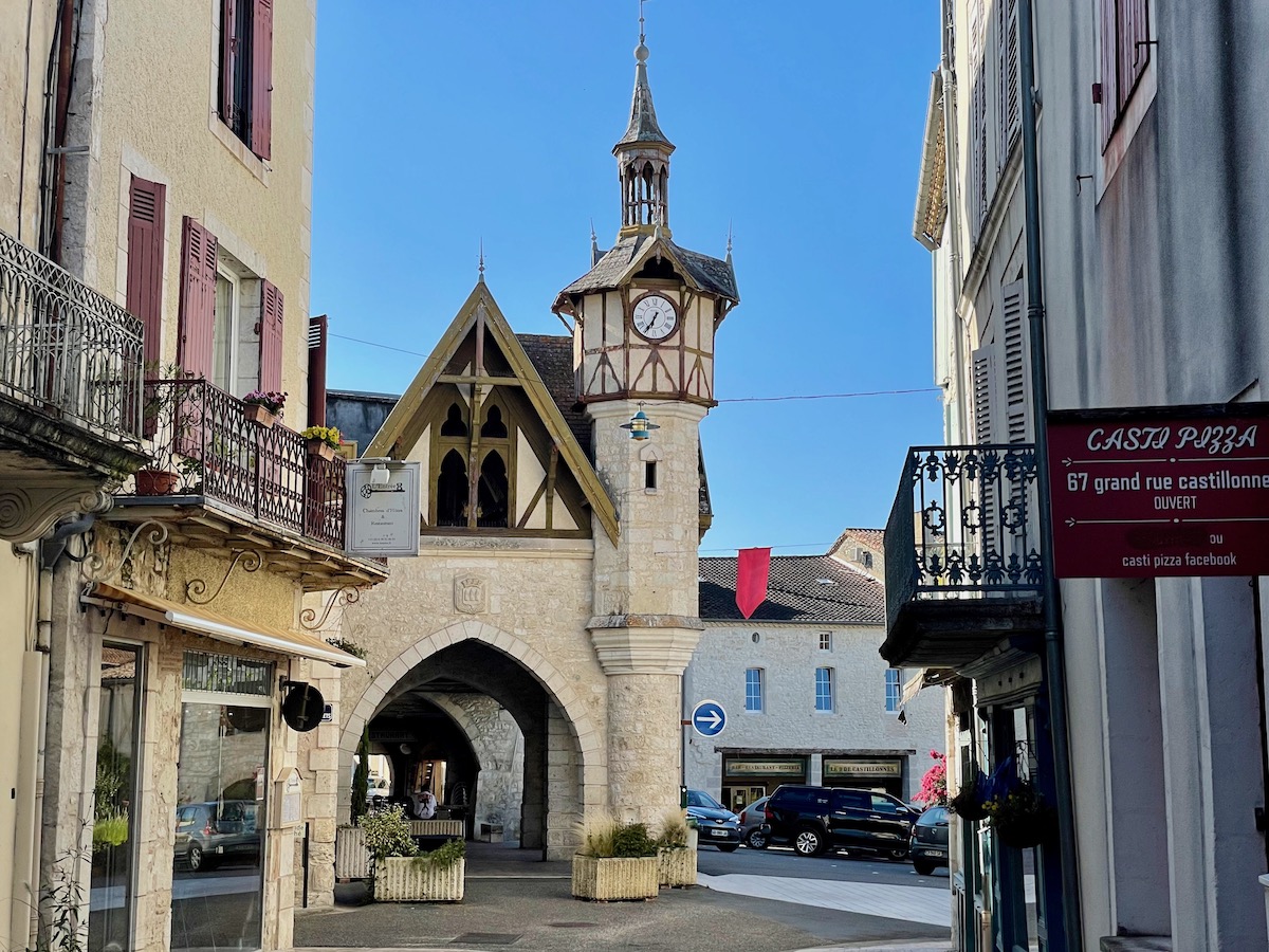 Old clocktower in the centre of Castillonnes 